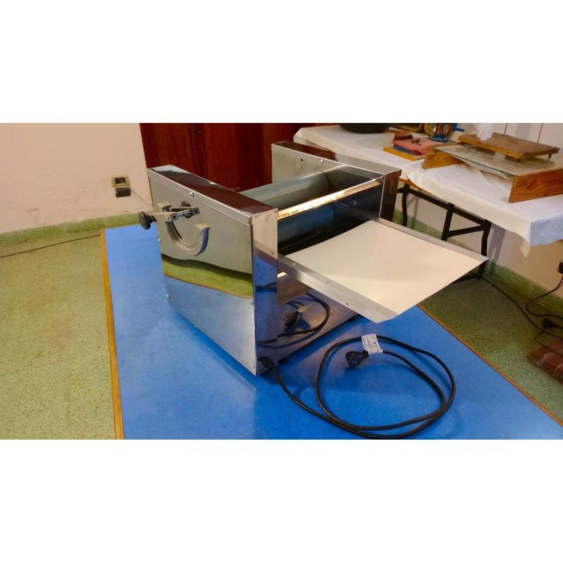 Sobadora y laminadora gastronómica RD, casi sin uso, Nva.! - 3