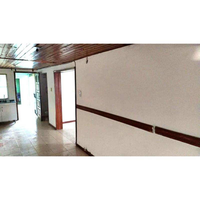 Dueño vende casa en Villa Gobernador Gálvez - 10