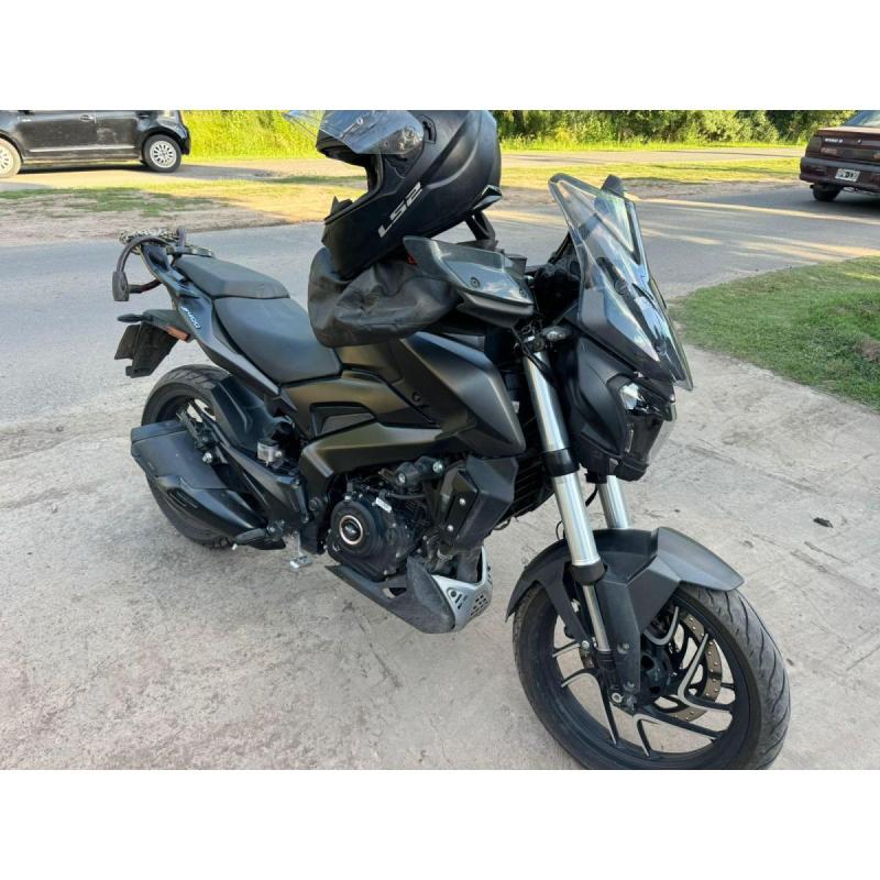 Dominar 400