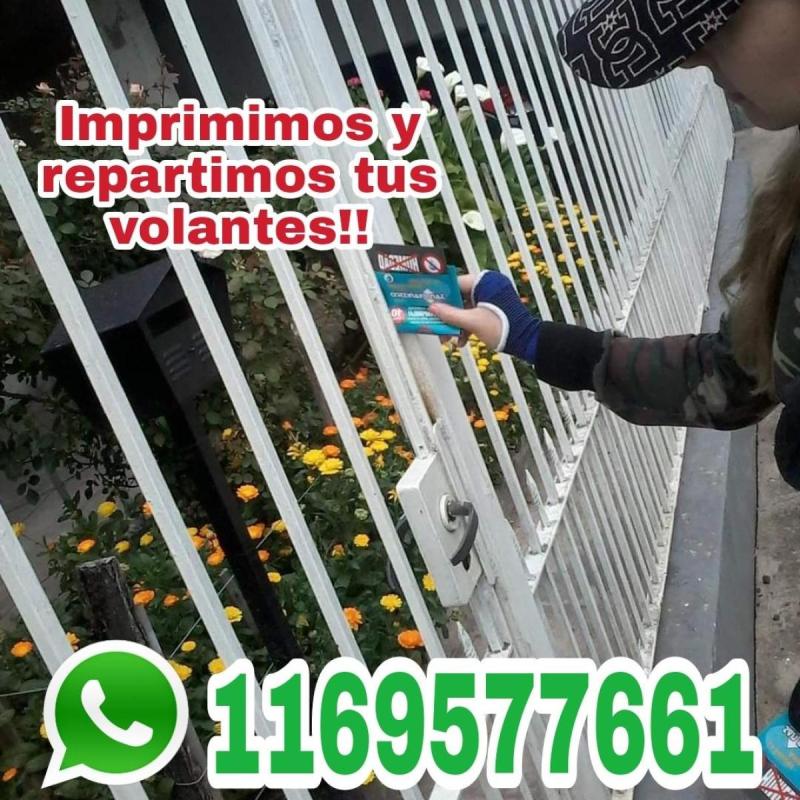 Reparto de volantes con volanteras responsables