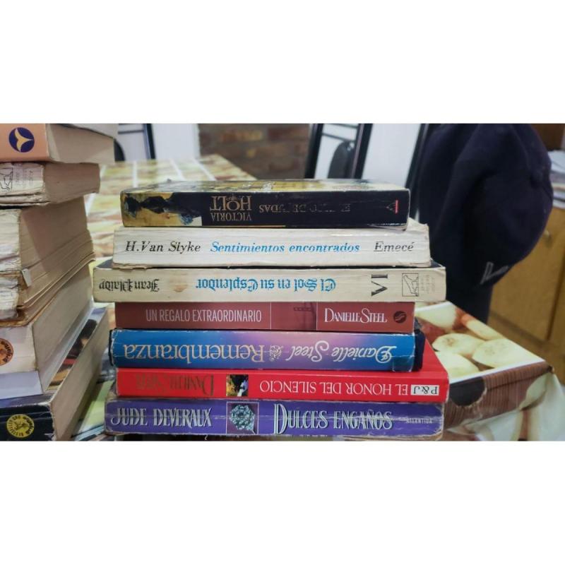 Venta/canje Libros Románticos usados - 4