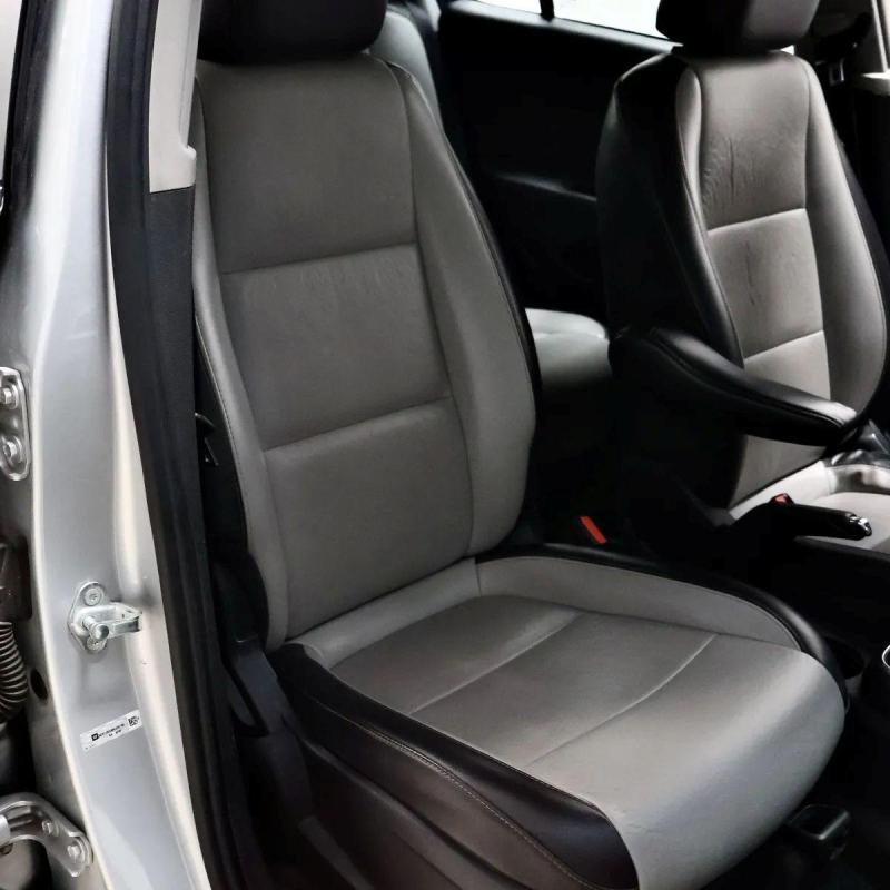 Excelente oportunidad. Chevrolet Tracker AWD automática, versión LTZ – - 7