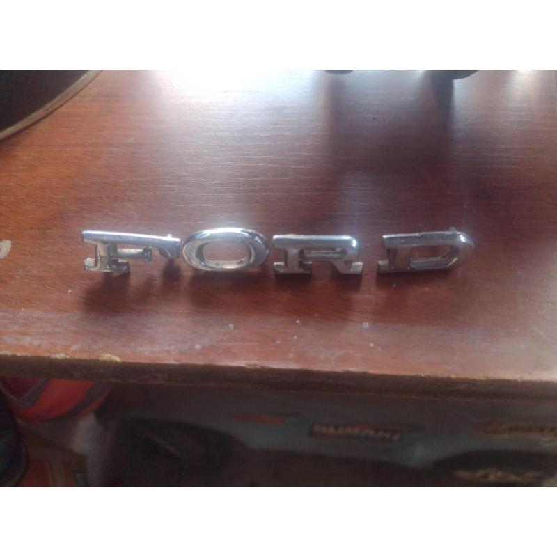 Letras Ford Falcon de capot