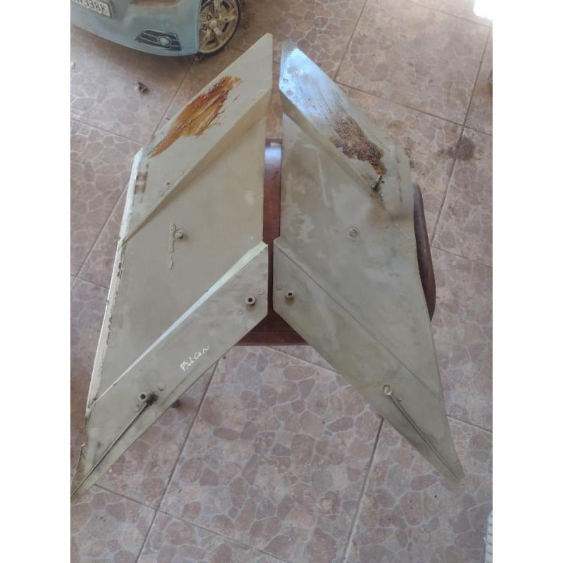 Plasticos de parante trasero Internos de Falcon