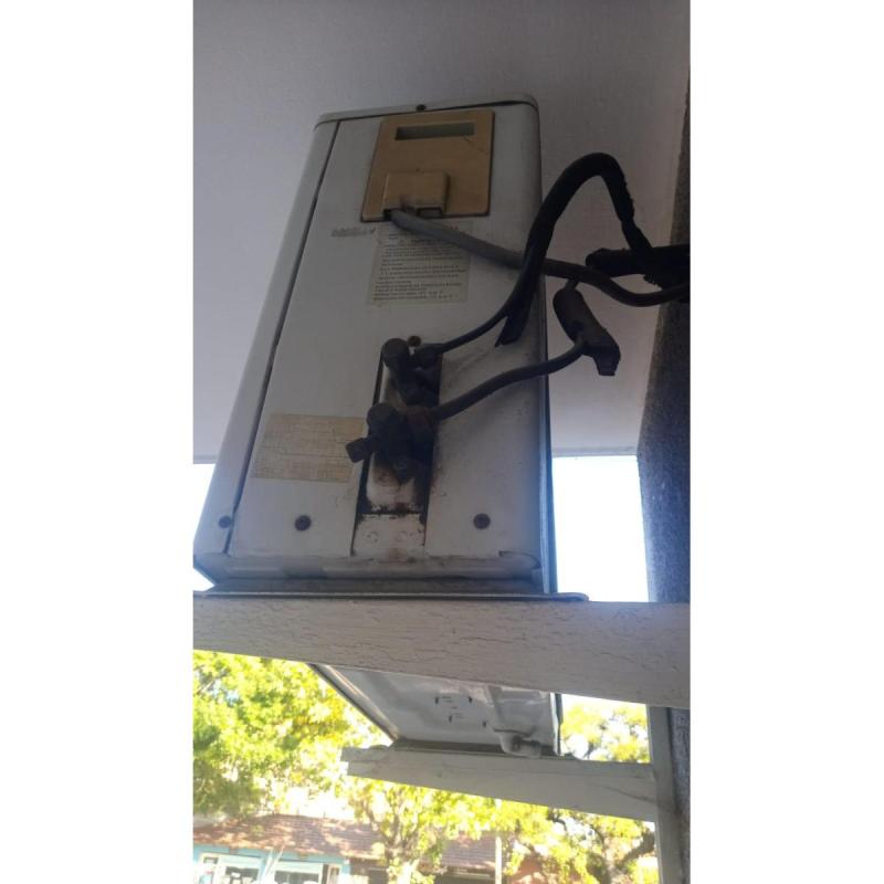 Aire Acondicionado Split- Usado -ideal p/repuesto - 3