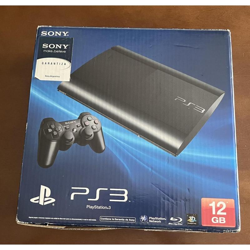 PlayStation 3 Super Slim 12gb +Kit Move