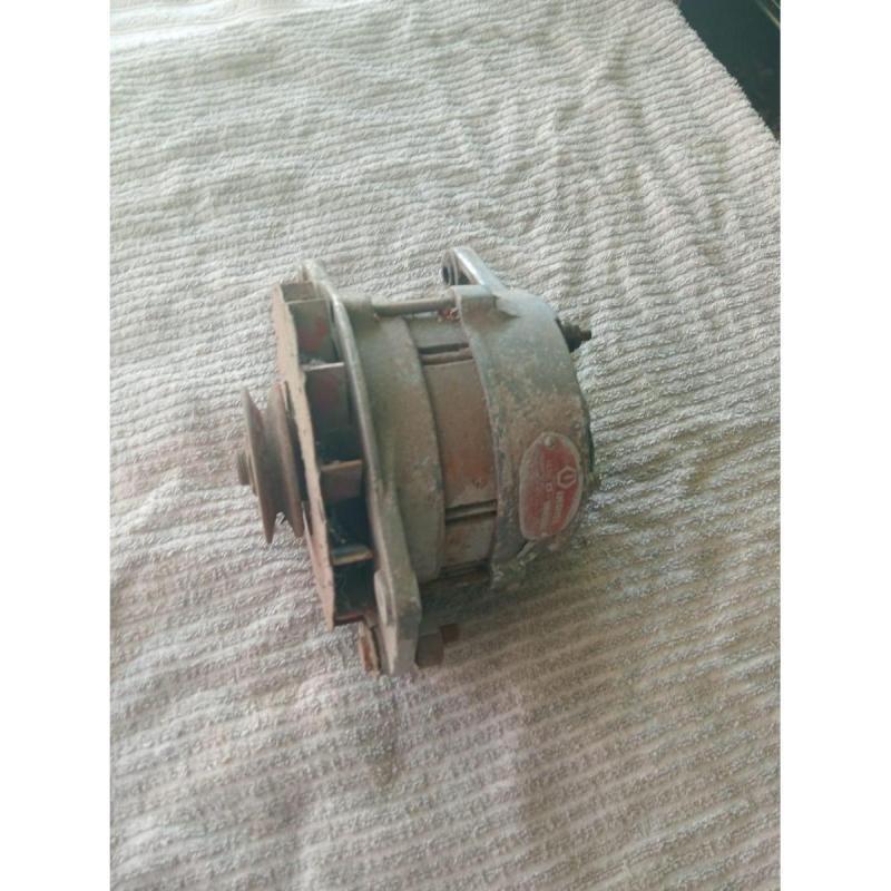 Alternador Chevrolet 194-230-250 Chevy o Chevrolet 400