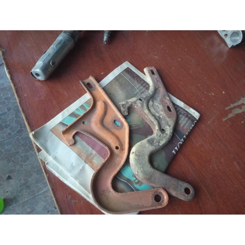 Bisagras de baul Dodge GTX/RT/polara