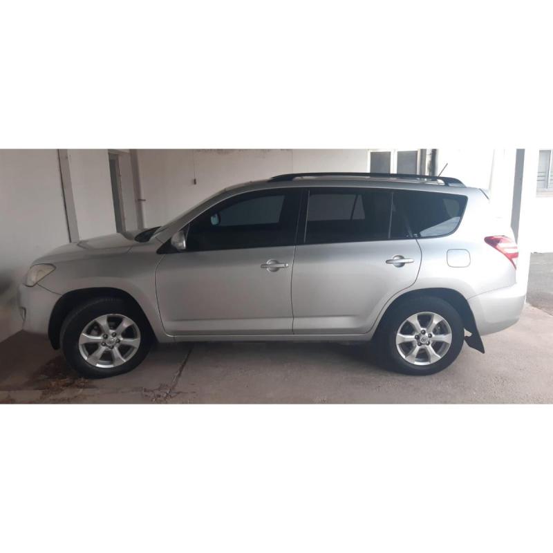 Vendo toyota rav 4 - 4