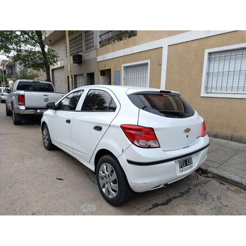 Chevrolet Onix LT 2015 - 2
