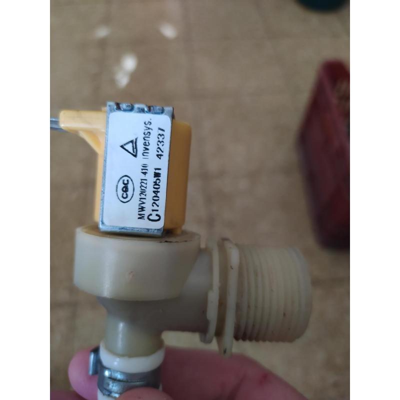 Manguera con electro válvula lavavajillas