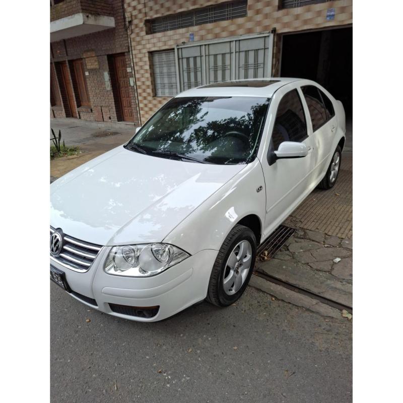 Volkswagen bora 2.0 nafta 2013 trendline automatico 72.000km