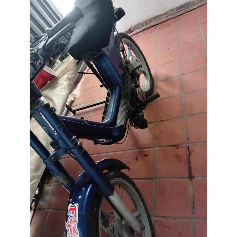Moto vespa c10088 f9