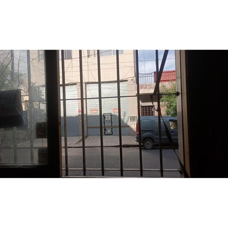Monoambiente en flores a pasos del hospital alvarez. - 11