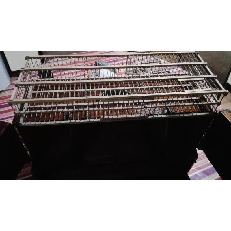 Vendo pajarera/perrera de madera para transportar pájaros. - 2