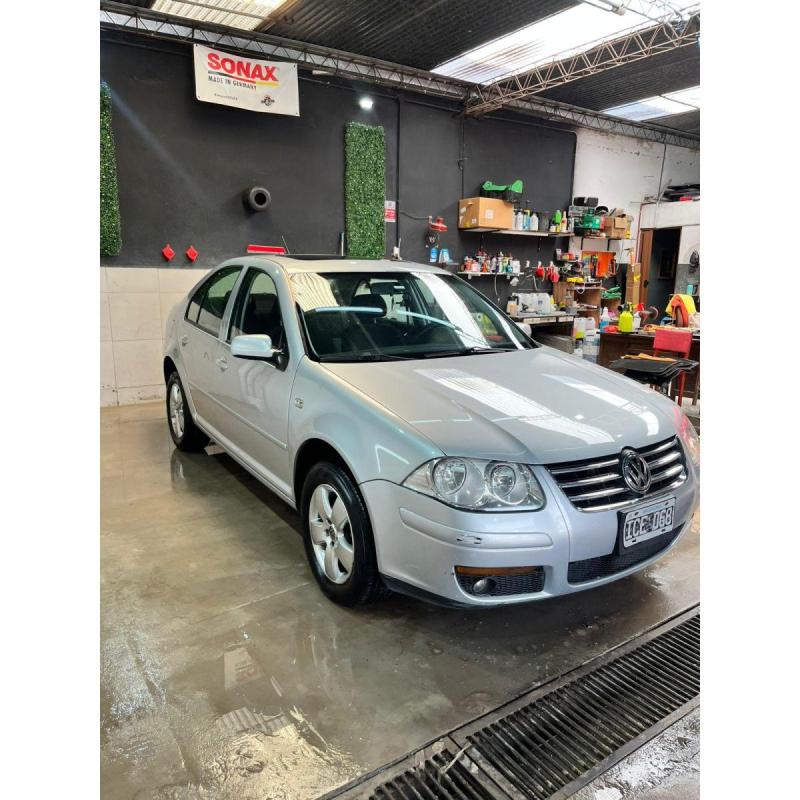 VW Bora TDI 1.9 - 2009 - muy buen estado! - posible permuta