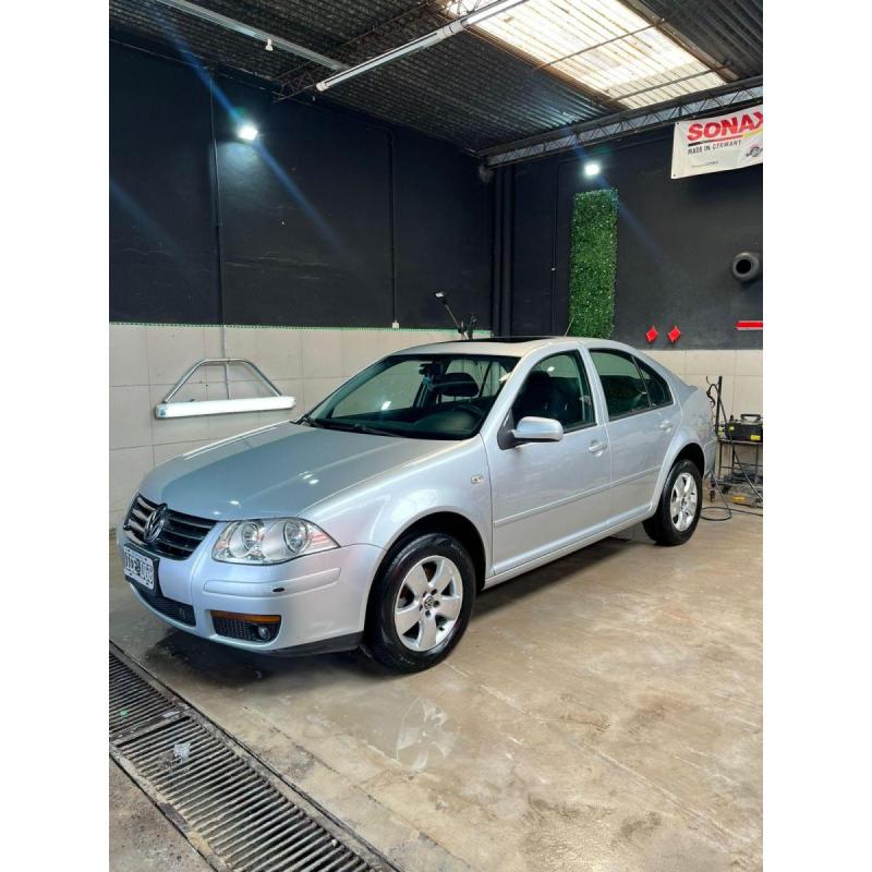 VW Bora TDI 1.9 - 2009 - muy buen estado! - posible permuta - 3
