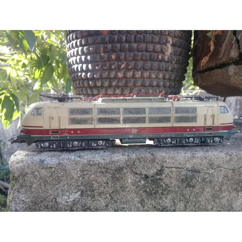 Ferromodelismo: Locomotora Lima BR103 Tee, escala HO