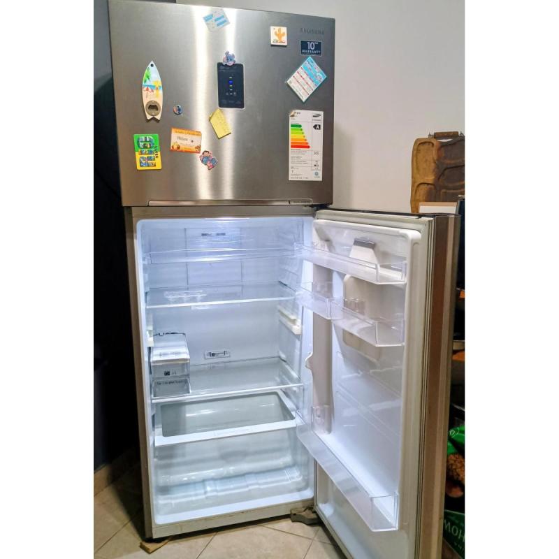 Vendo Heladera Samsung No Frost - Inverter C/ dispenser y Sist. de hielo automático - 2