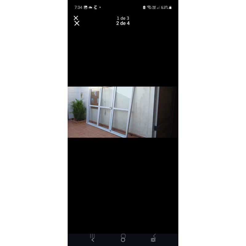 Vendo Puerta de Aluminio c/ vidrio