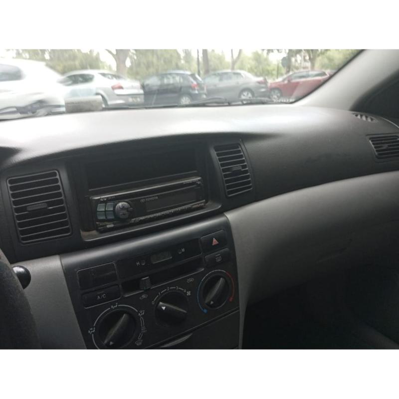 Toyota Corolla XLI 1.6 Año 2002 - 6