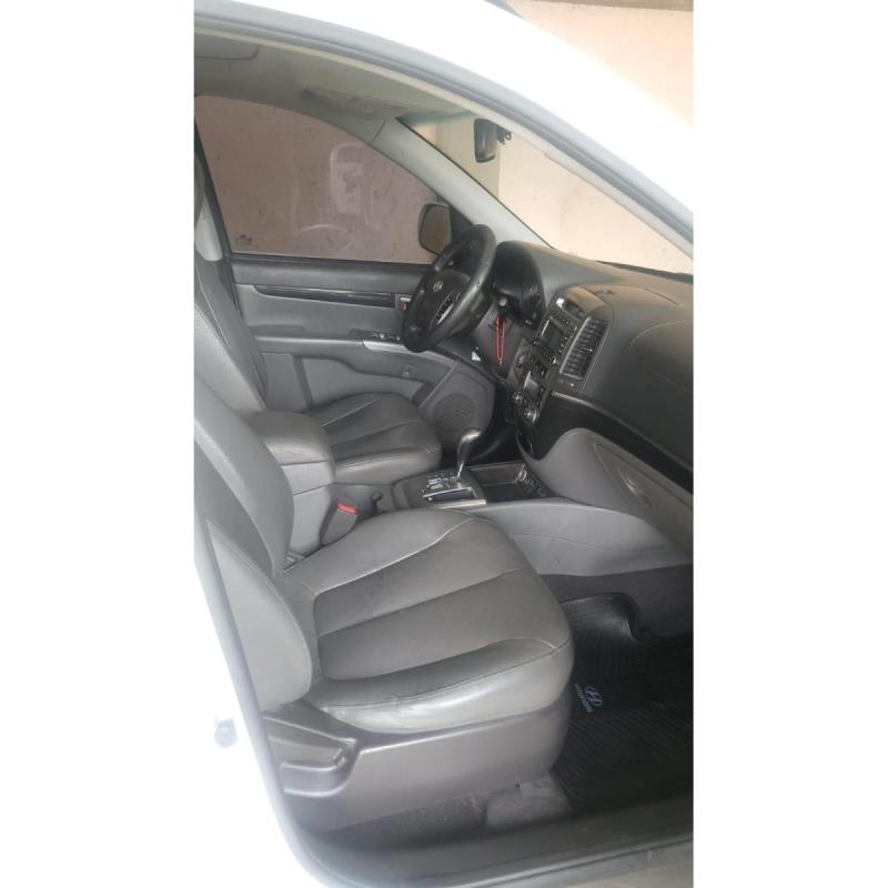 Hyundai Santa fe 2.4 4x4 automatica 2012-Excelente Estado-USD 12000 -198000KM - 2
