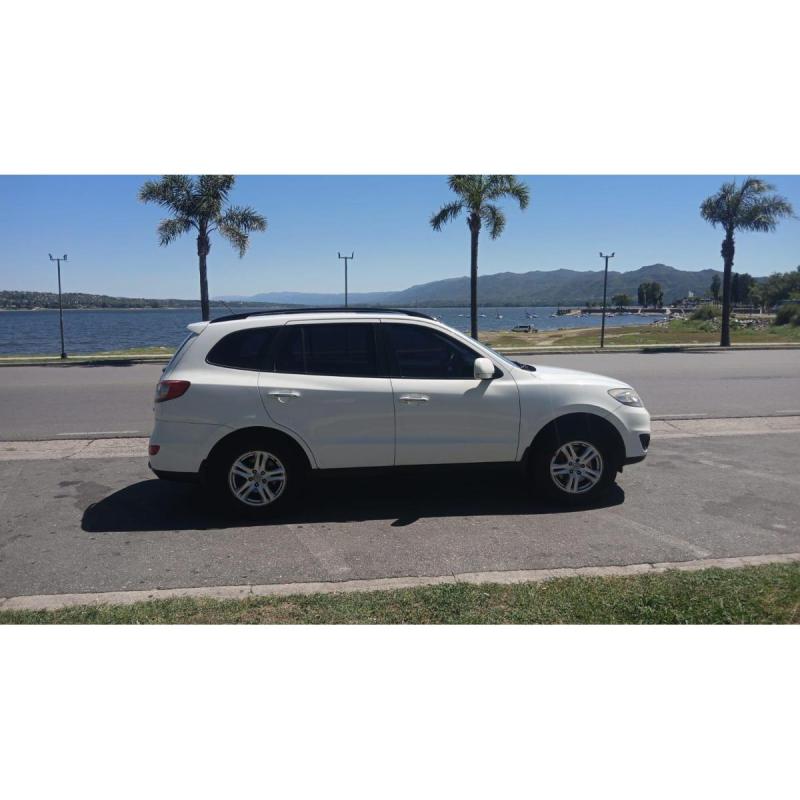 Hyundai Santa fe 2.4 4x4 automatica 2012-Excelente Estado-USD 12000 -198000KM - 6