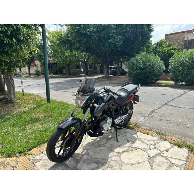 Aprilia STX 150 - 3