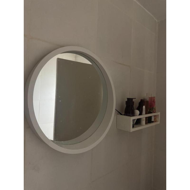 Espejo de Baño Redondo — Moderno y Funcional