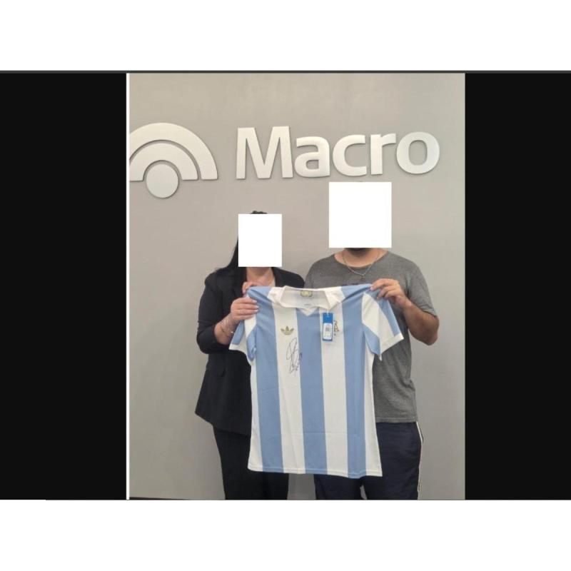 Camiseta firmada por Scaloni - Edición Retro Aniversario
