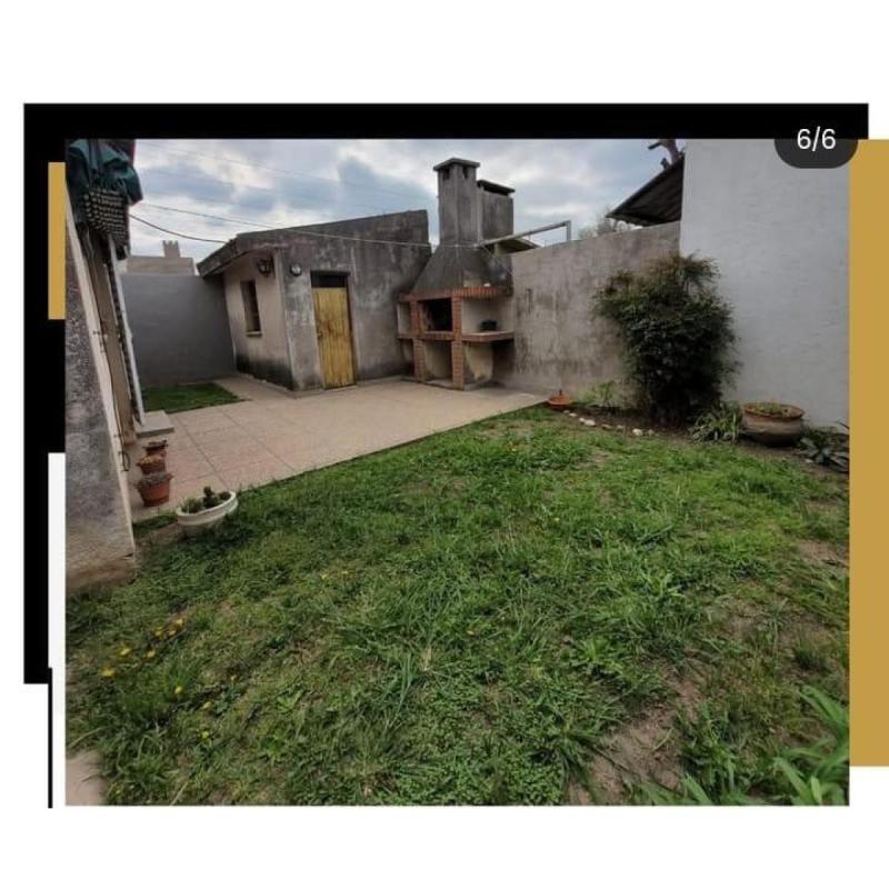 Vendo casa en Paso de los Andes 400 - 6