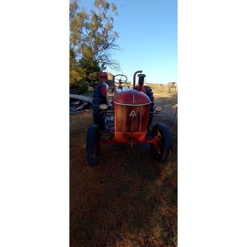 Tractor Hanomag R-40 [COD. 9]