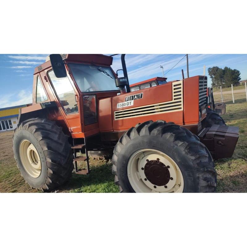 Tractor Fiat 1580 Doble Tracción [COD. 13] - 2