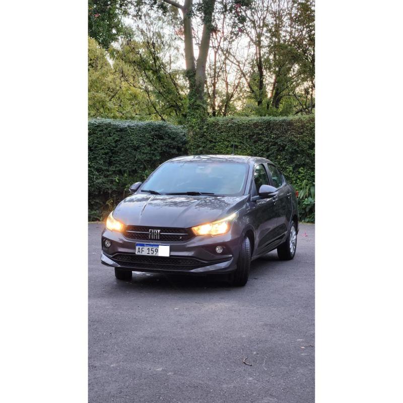 Vendo fiat Cronos impecable 70800km