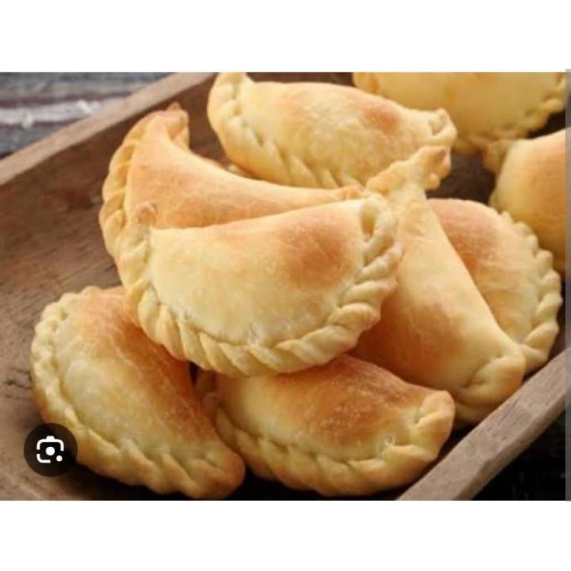 Vendo empanadas =pollo, carne,pescado