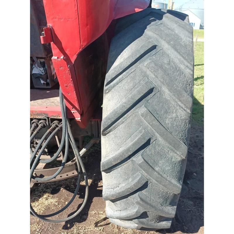 Tractor Massey Ferguson 1078 con Pala [COD. 26] - 11