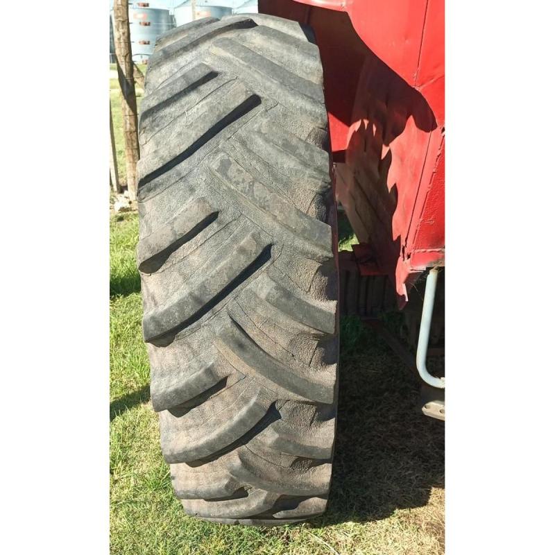 Tractor Massey Ferguson 1078 con Pala [COD. 26] - 12