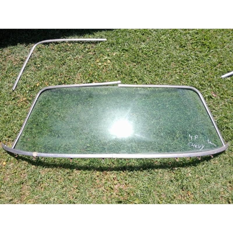 Bagueta/Moldura de parabrisas de Chevy 4 puertas