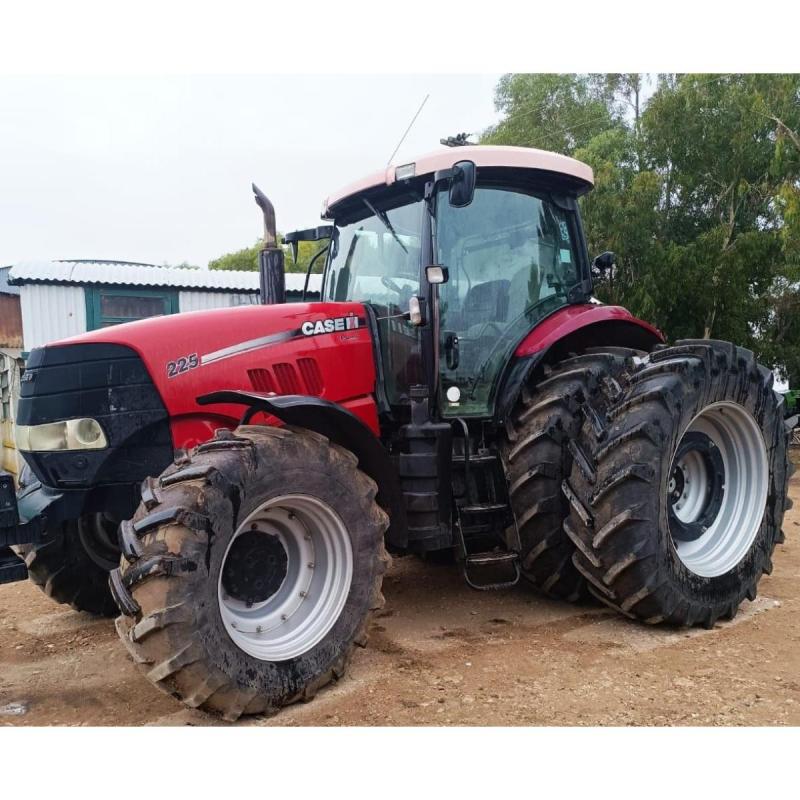 Tractor Case 225 Doble Tracción [COD. 28]