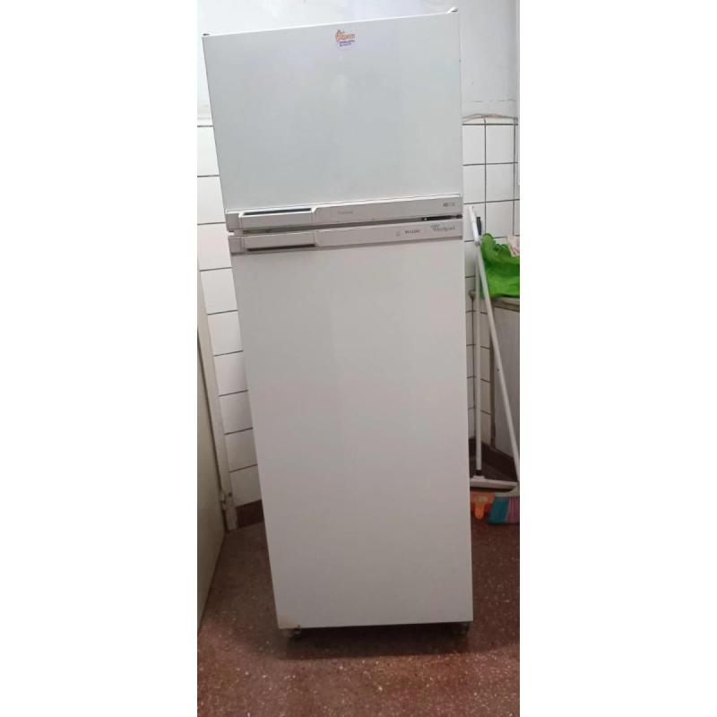 Venta de heladera con freezer