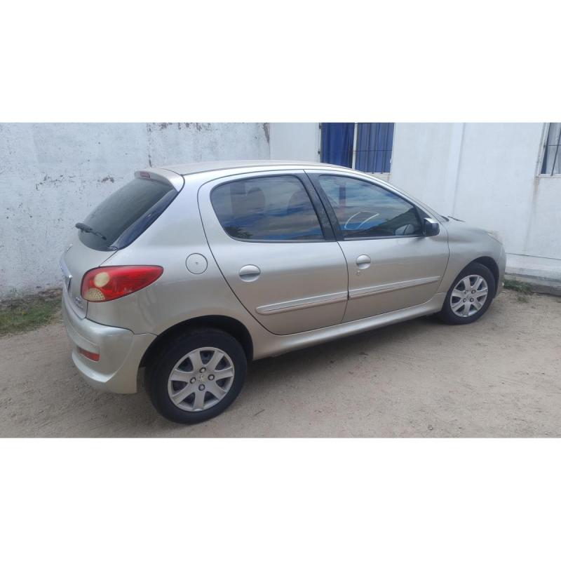 PEUGEOT - TIPO: 17- SEDAN 5 PUERTAS Modelo 2014. Todo al día. Listo Para Transferir. - 2