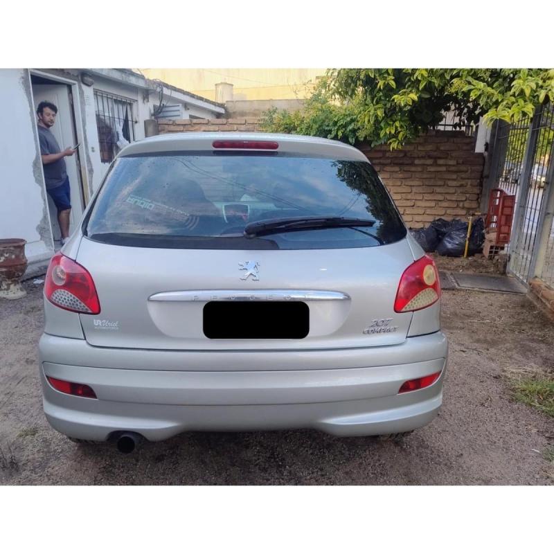 PEUGEOT - TIPO: 17- SEDAN 5 PUERTAS Modelo 2014. Todo al día. Listo Para Transferir. - 8