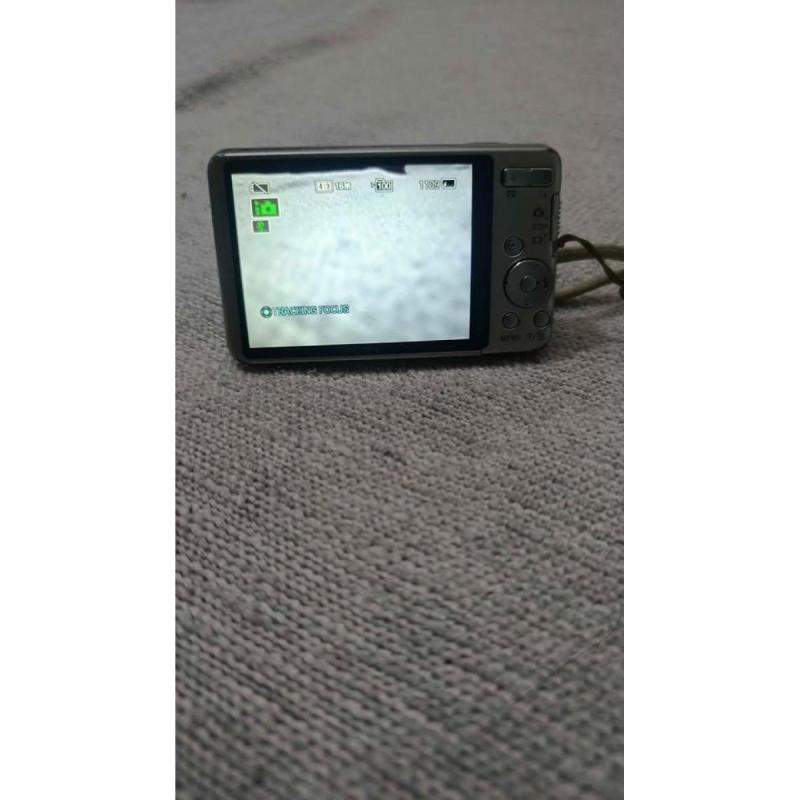 Vendo cámara digital Sony