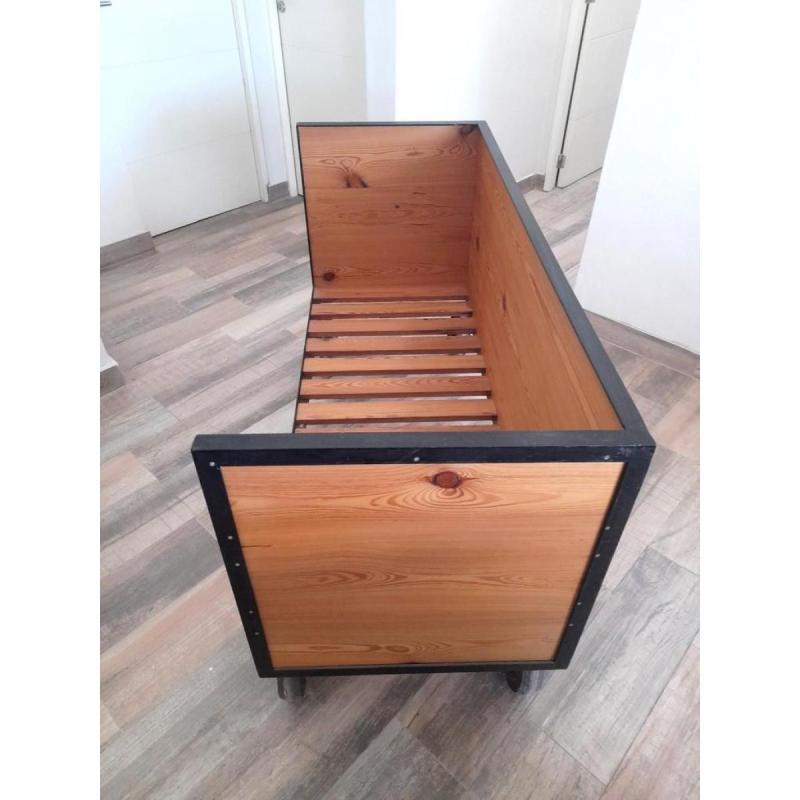 Sillon/Camastro Pinotea y Hierro c/ruedas Interior/Exterior NUEVO!!! - 3