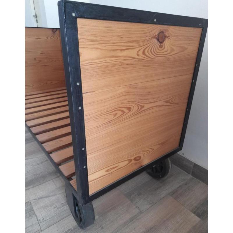 Sillon/Camastro Pinotea y Hierro c/ruedas Interior/Exterior NUEVO!!! - 7