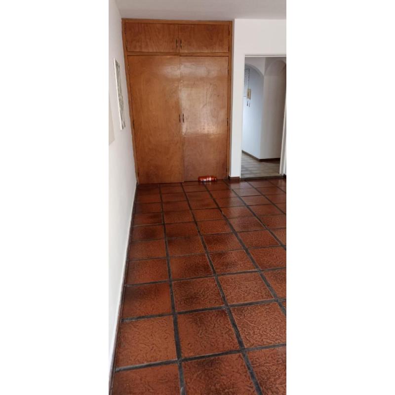 Casa con 4 dorm. barrio juan xxiii