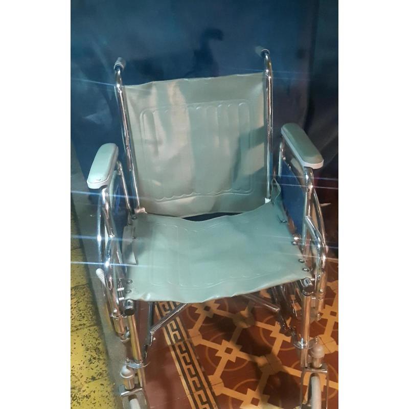Silla de ruedas care equip