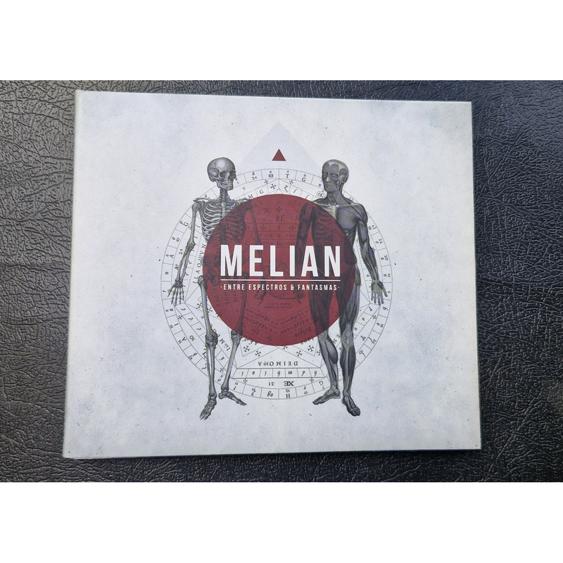 Melian entre espectros y fantasmas