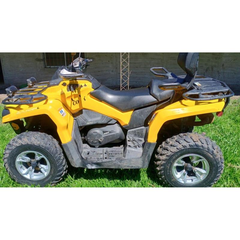 Vendo Cuatriciclo CanAm450