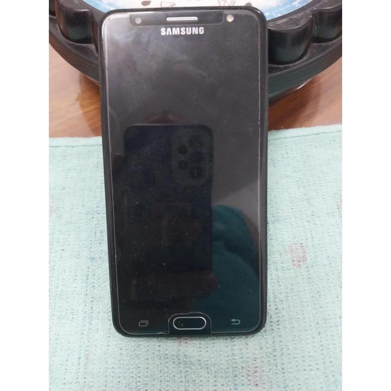 Vendo Celular Samsung Galaxy J7 Prime LIBRE, USADO. El retiro es en mi domicilio.
